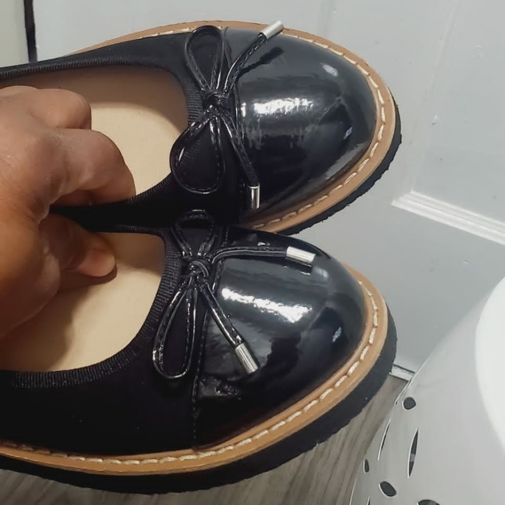 EVANS WIDE FIT Franz patent Leather Women's Flat Shoe Size 7W 🌴 - Picture 8 of 11
